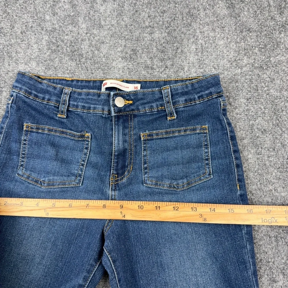 Levis Girls Size 16 Regular Rise Flare Jeans‎ Blue Stretch Denim Medium Wash